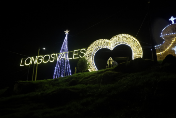Longos Vales transforma-se em Aldeia Natal com acender oficial das luzes